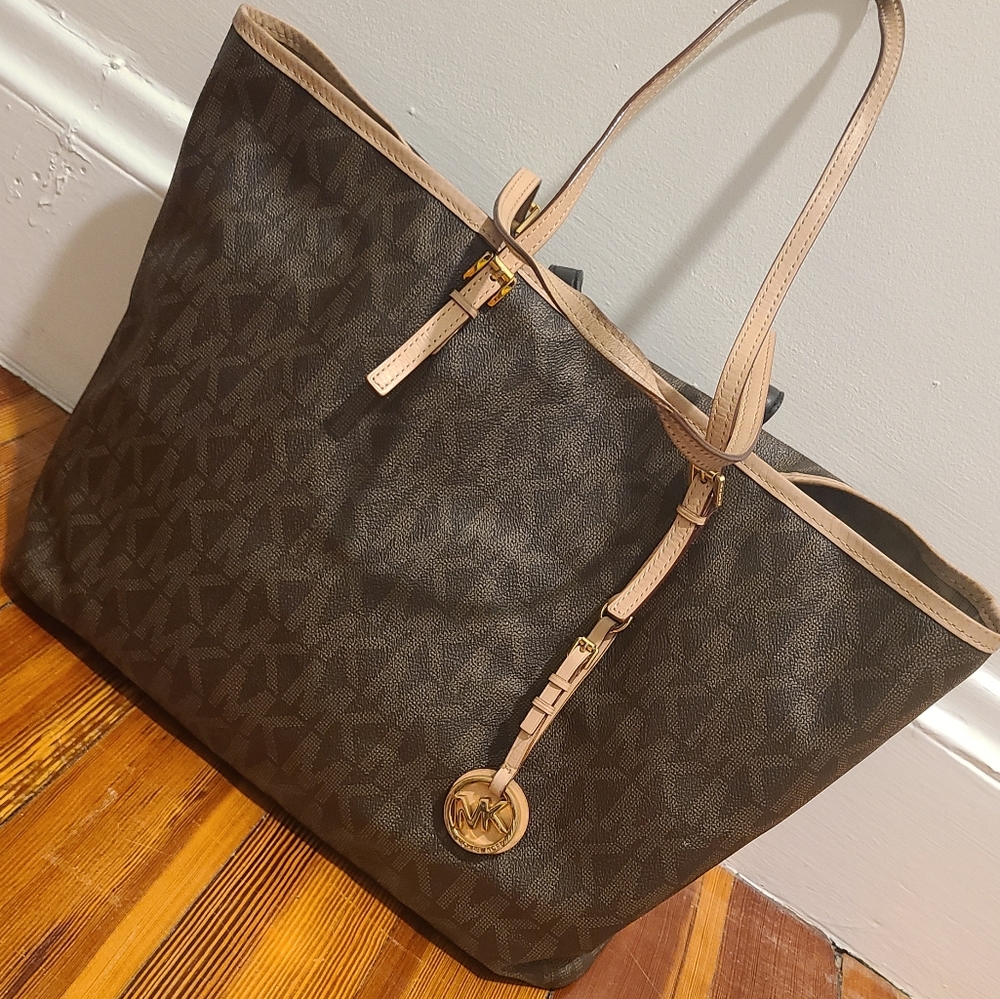 Michael Kors bag